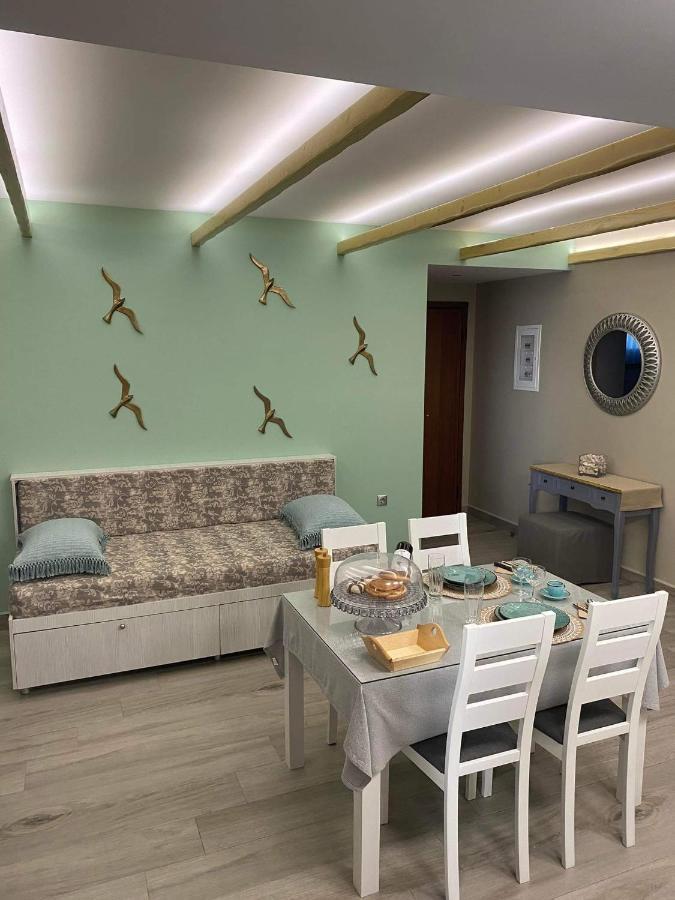 Holiday Center Karpathos Exterior foto